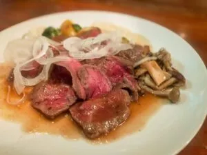BANCO（バンコ）｜北区東十条｜ゆったりした時間が流れる中で味わう本格洋食