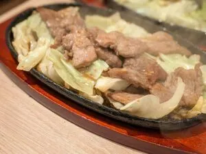 鉄板焼肉 うえまつ｜北区東十条｜がっつりお肉に元気をもらえる鉄板焼肉のお店